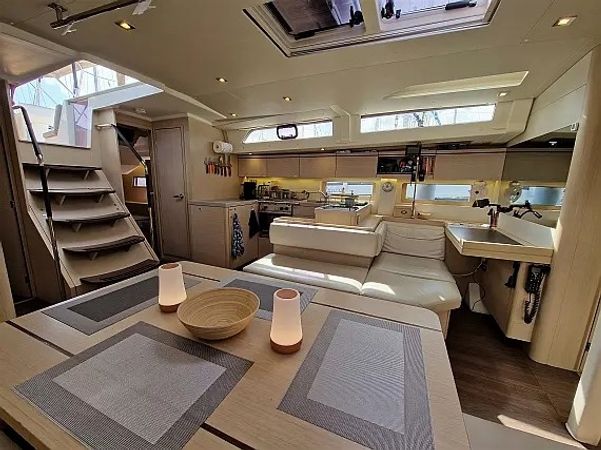 Beneteau Oceanis 51.1 | Skalpel 2