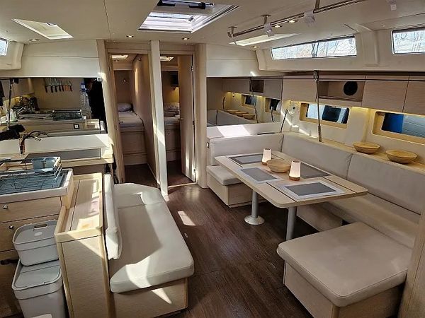 Beneteau Oceanis 51.1 | Skalpel 2