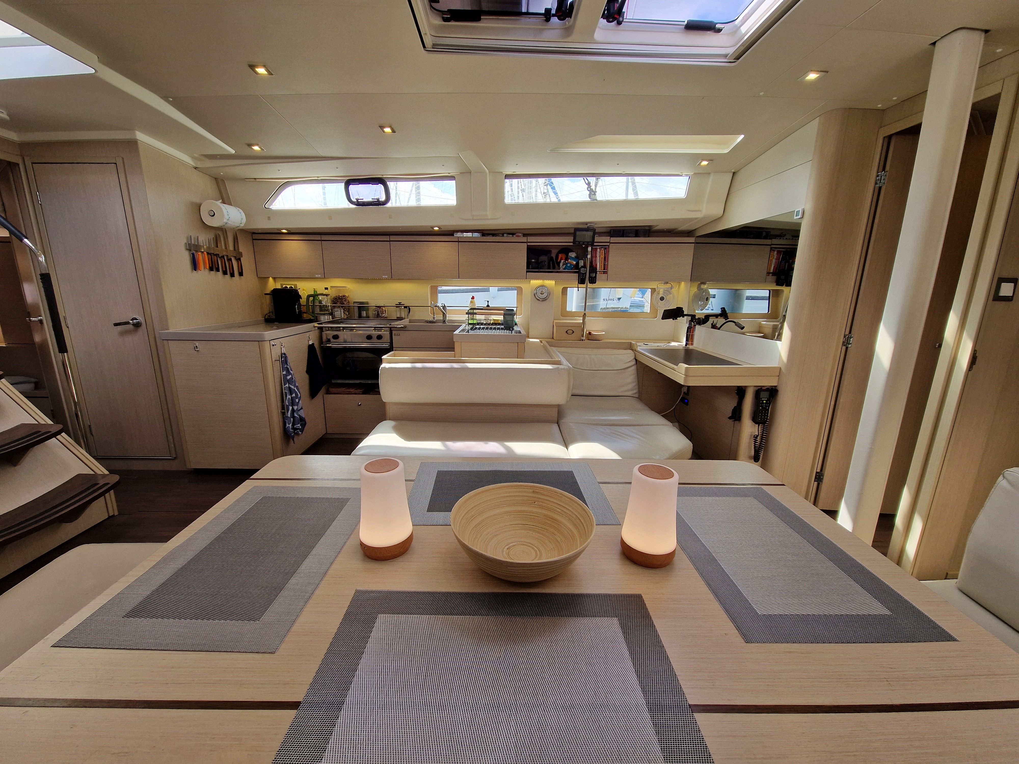 Beneteau Oceanis 51.1 | Skalpel 2