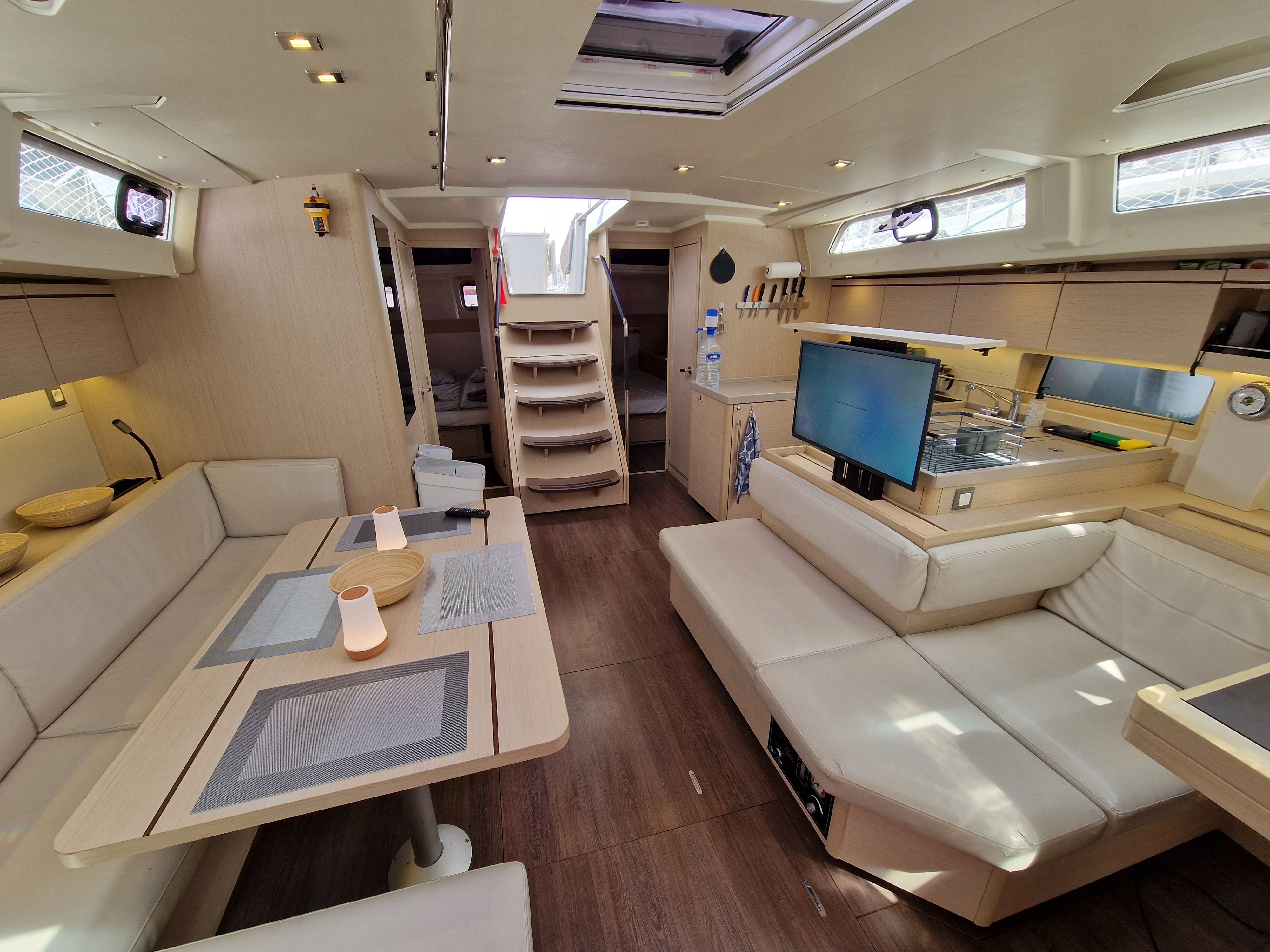 Beneteau Oceanis 51.1 | Skalpel 2