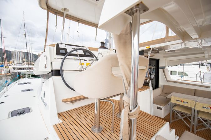 Lagoon 42 | Brivido