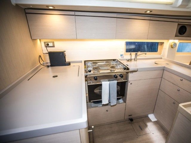Beneteau Oceanis 51.1 | Nireas