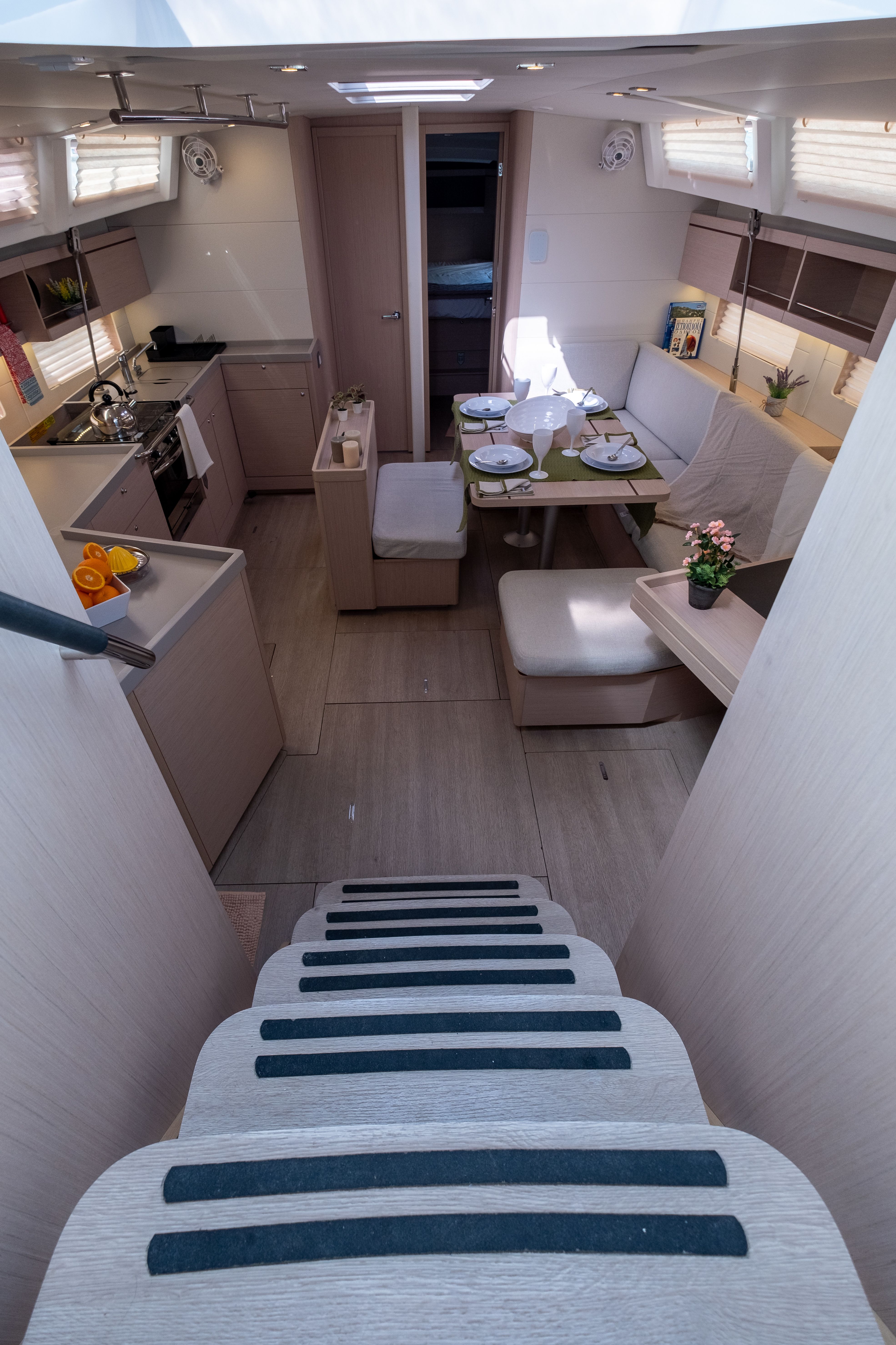 Beneteau Oceanis 46.1 | Ethereal