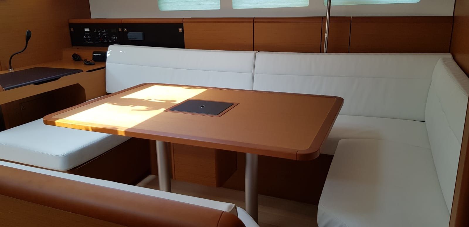 Jeanneau Sun Odyssey 519 | Pata