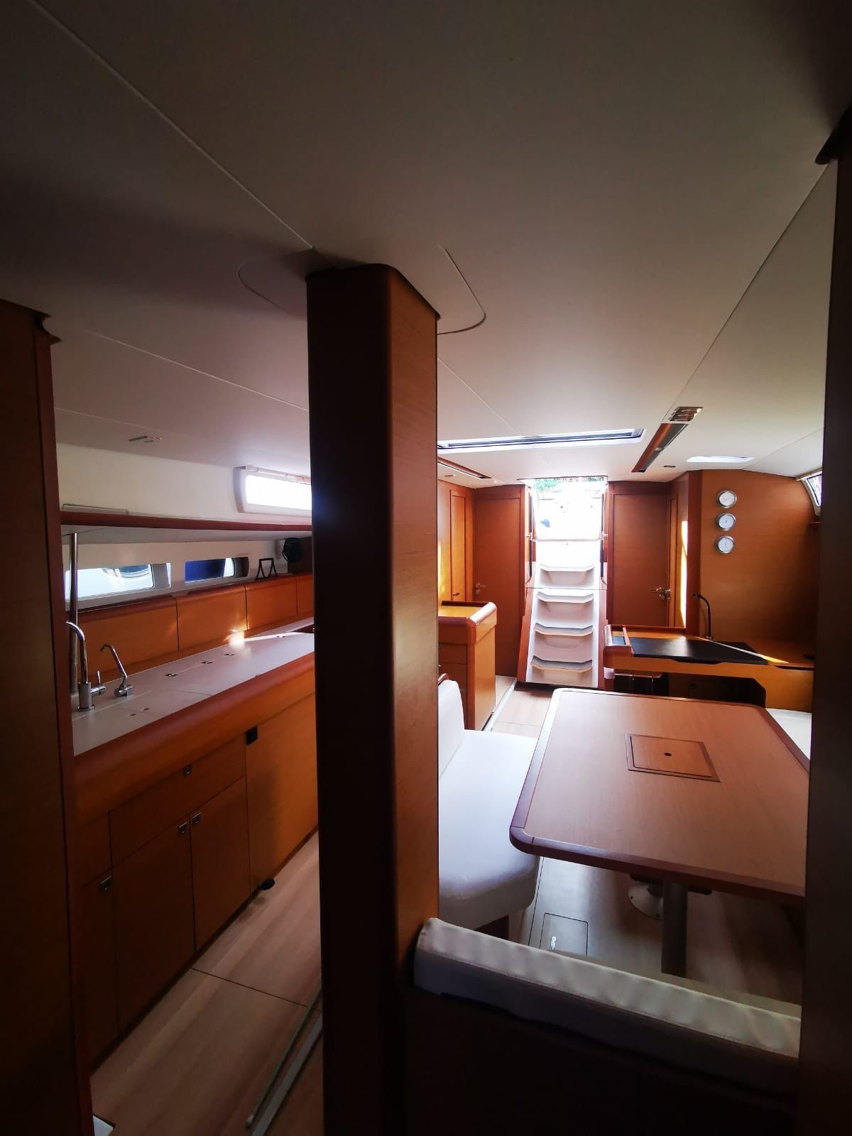 Jeanneau Sun Odyssey 519 | Pata