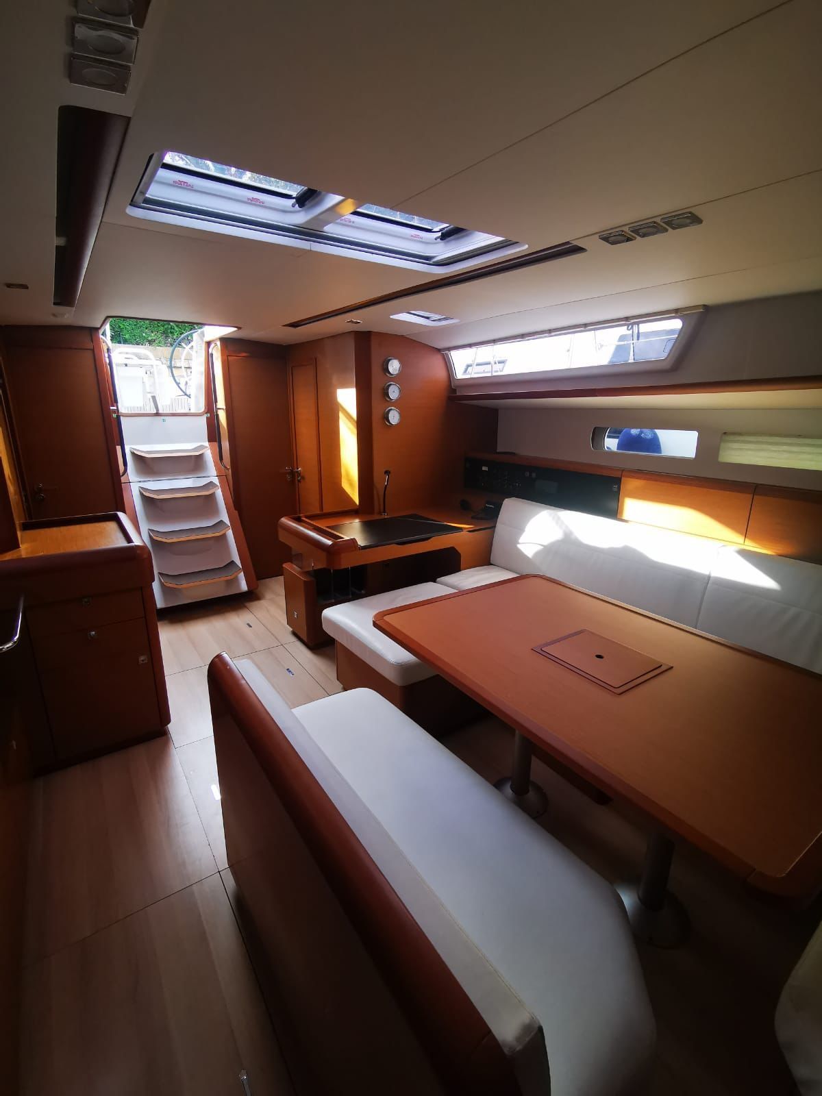 Jeanneau Sun Odyssey 519 | Pata