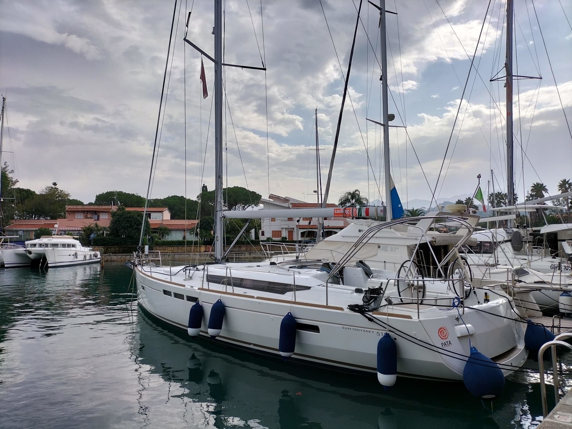 Jeanneau Sun Odyssey 519 | Pata