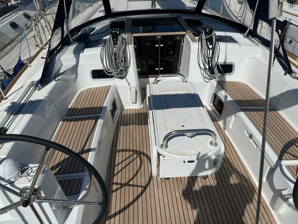 Jeanneau Sun Odyssey 519 | Giuncatello