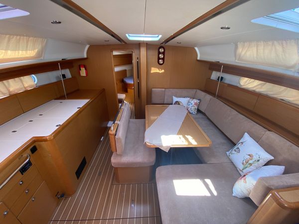 Jeanneau Sun Odyssey 44i | Capella 2