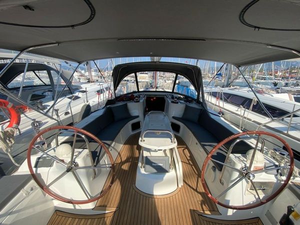 Jeanneau Sun Odyssey 44i | Capella 2