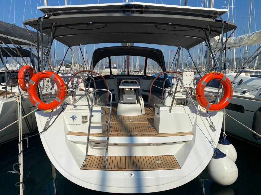 Jeanneau Sun Odyssey 44i | Capella 2