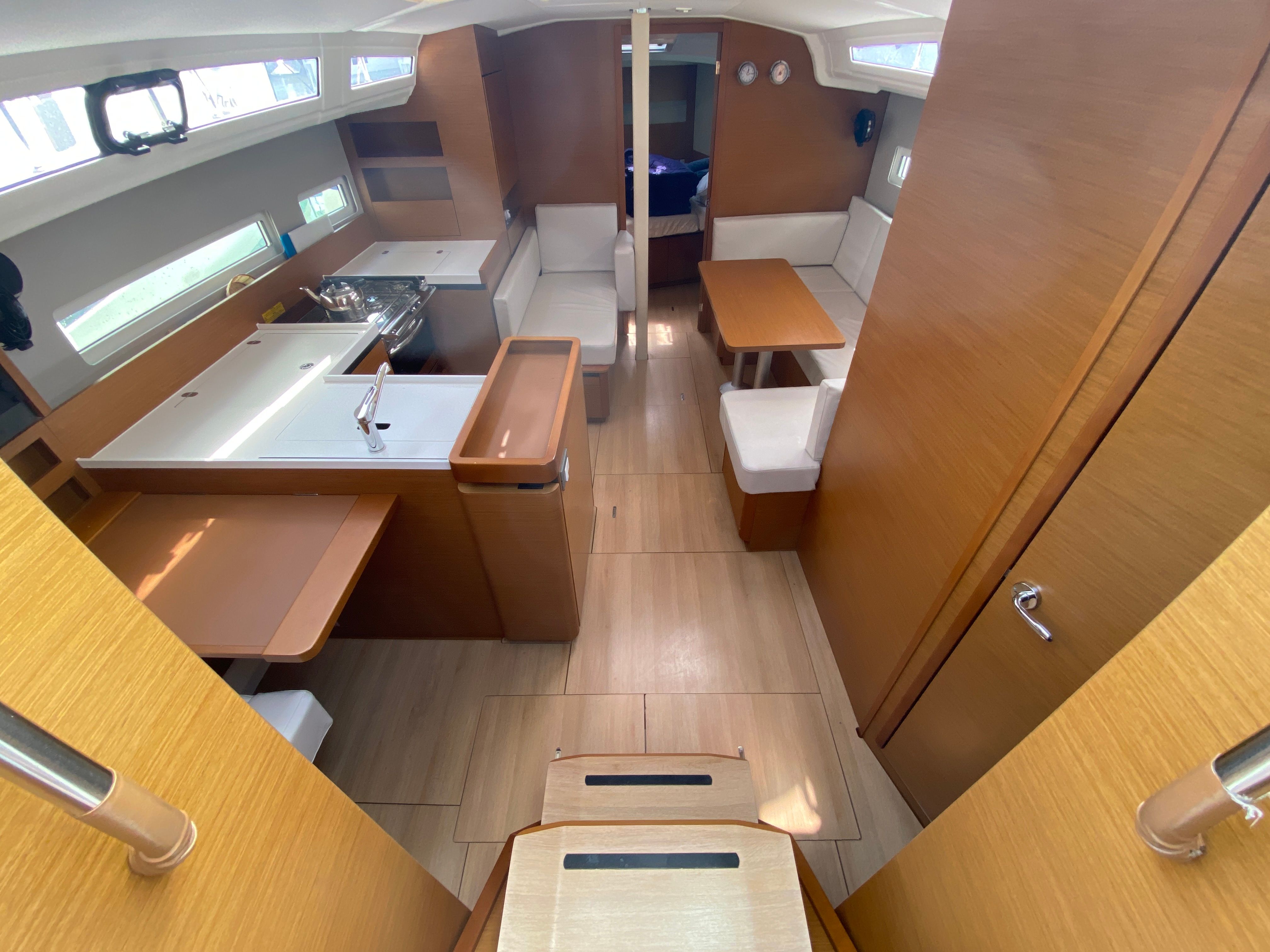Jeanneau Sun Odyssey 410 | Meliti