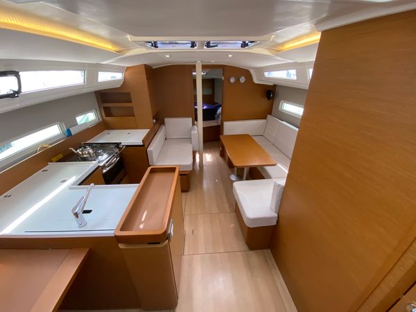 Jeanneau Sun Odyssey 410 | Meliti