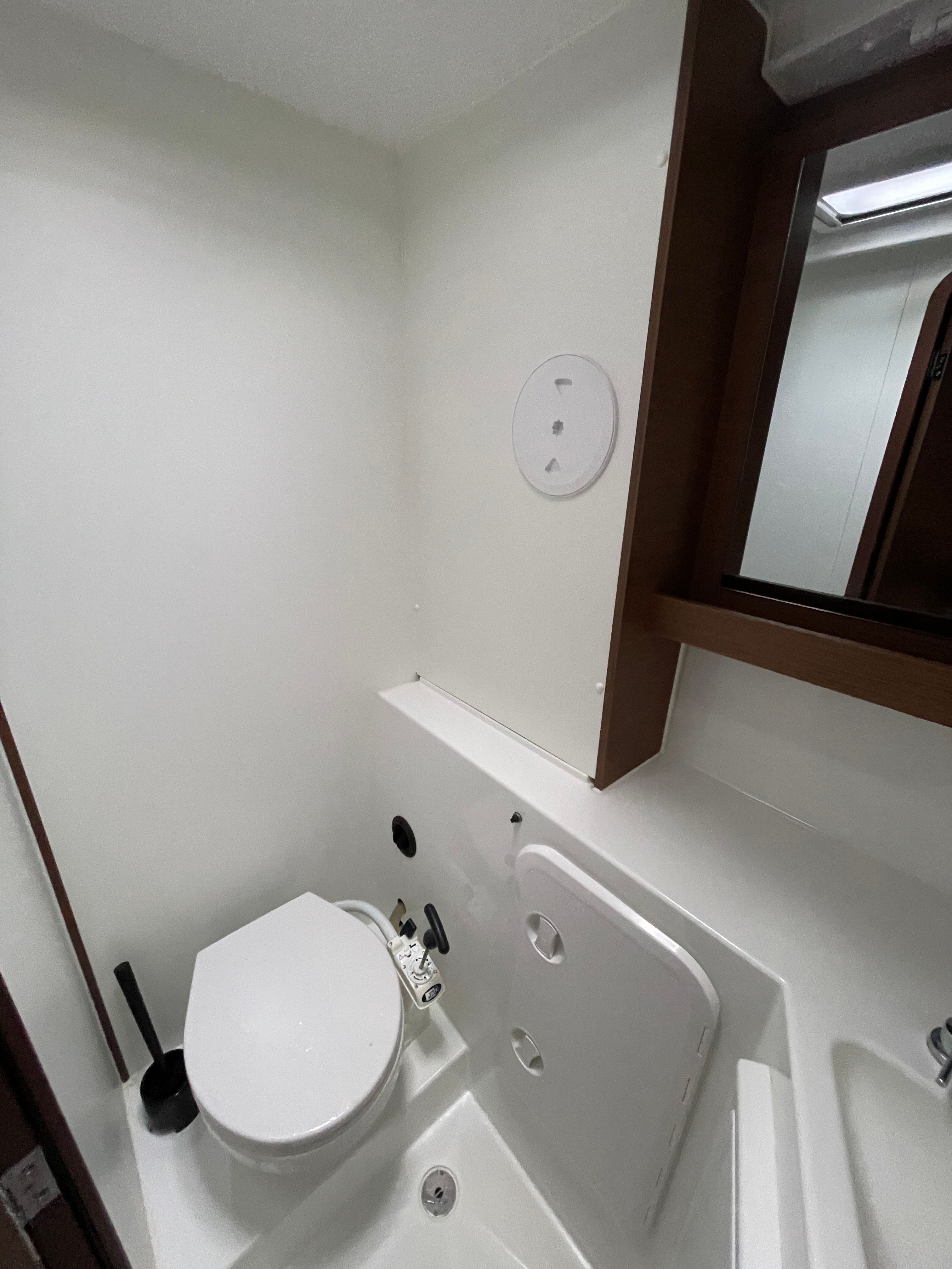 Lagoon 42 | Double Trouble