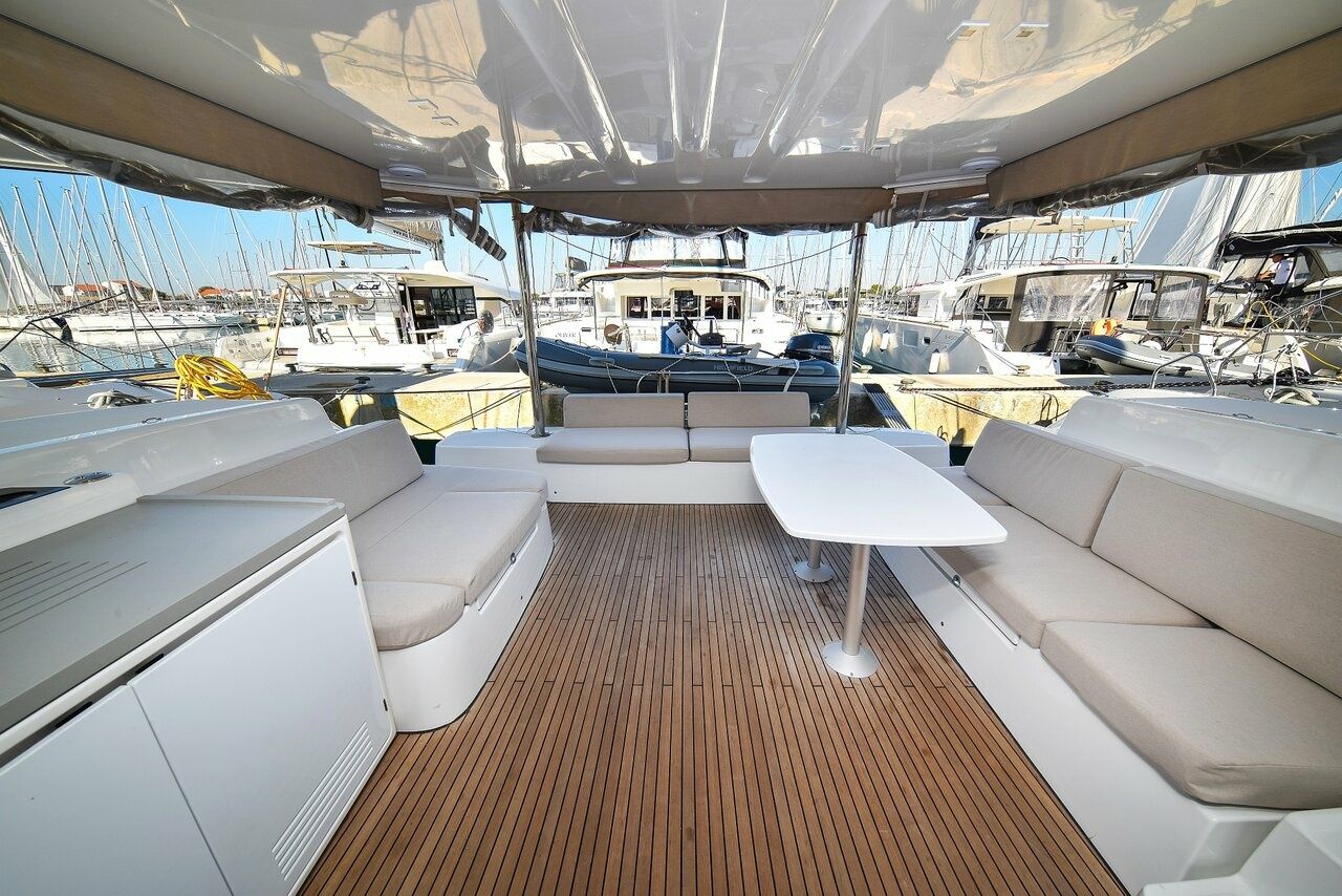 Lagoon 50 | Lux
