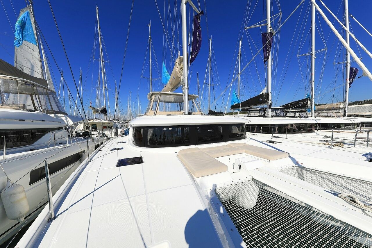 Lagoon 46 | Majestic