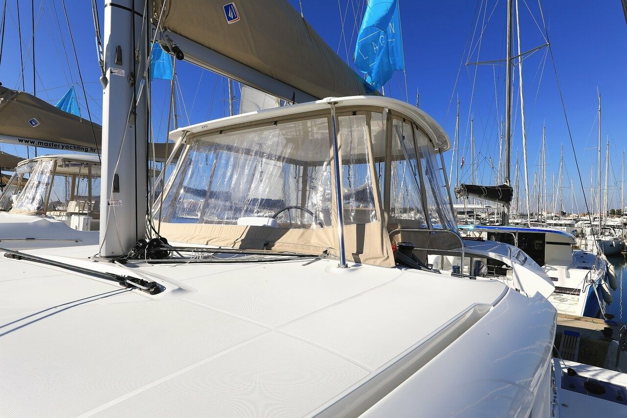 Lagoon 46 | Majestic