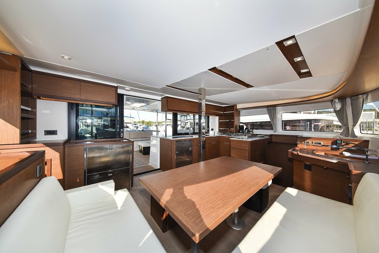 Lagoon 46 | Majestic