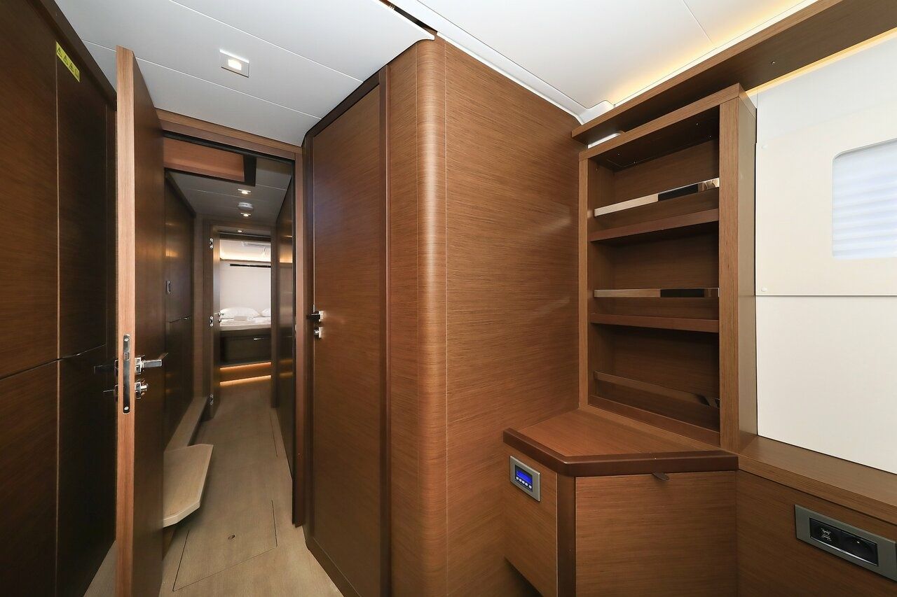 Lagoon 46 | Majestic