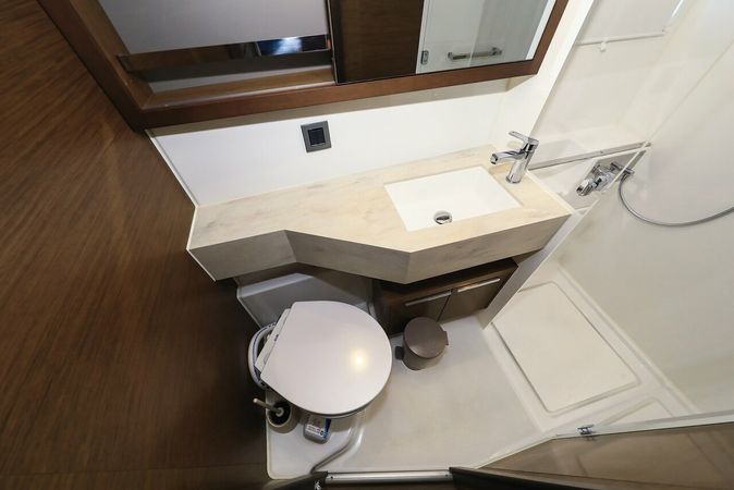 Lagoon 46 | Midlife Crisis