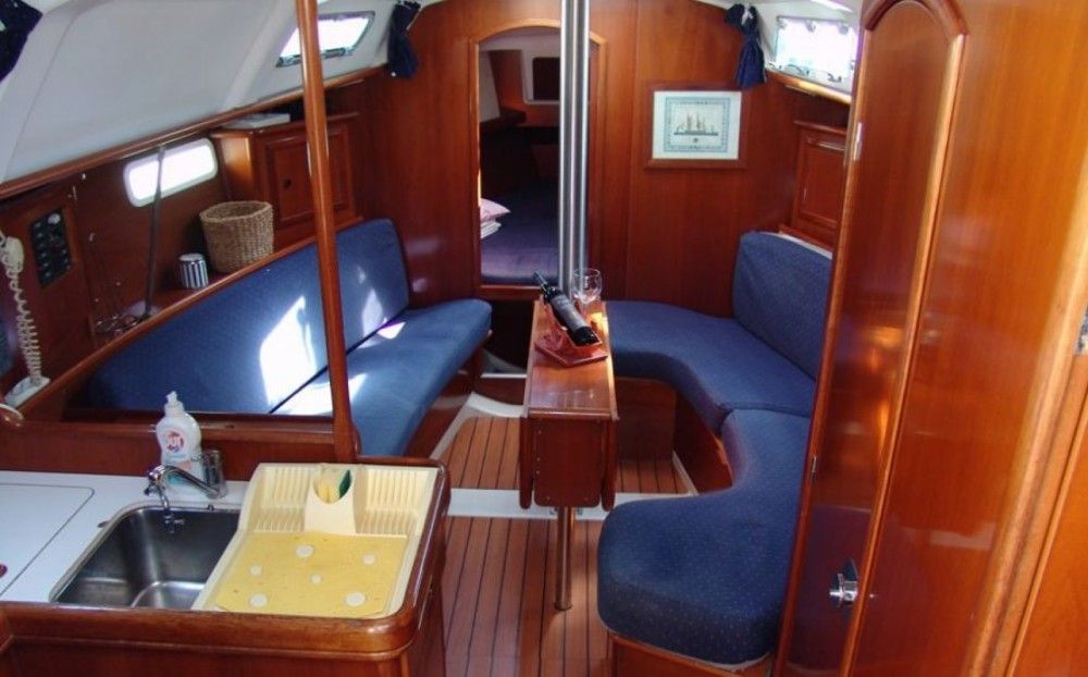 Beneteau Oceanis Clipper 331 | Martha