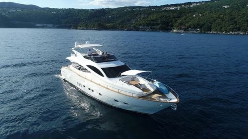 Evo Marine 760 | Lukas