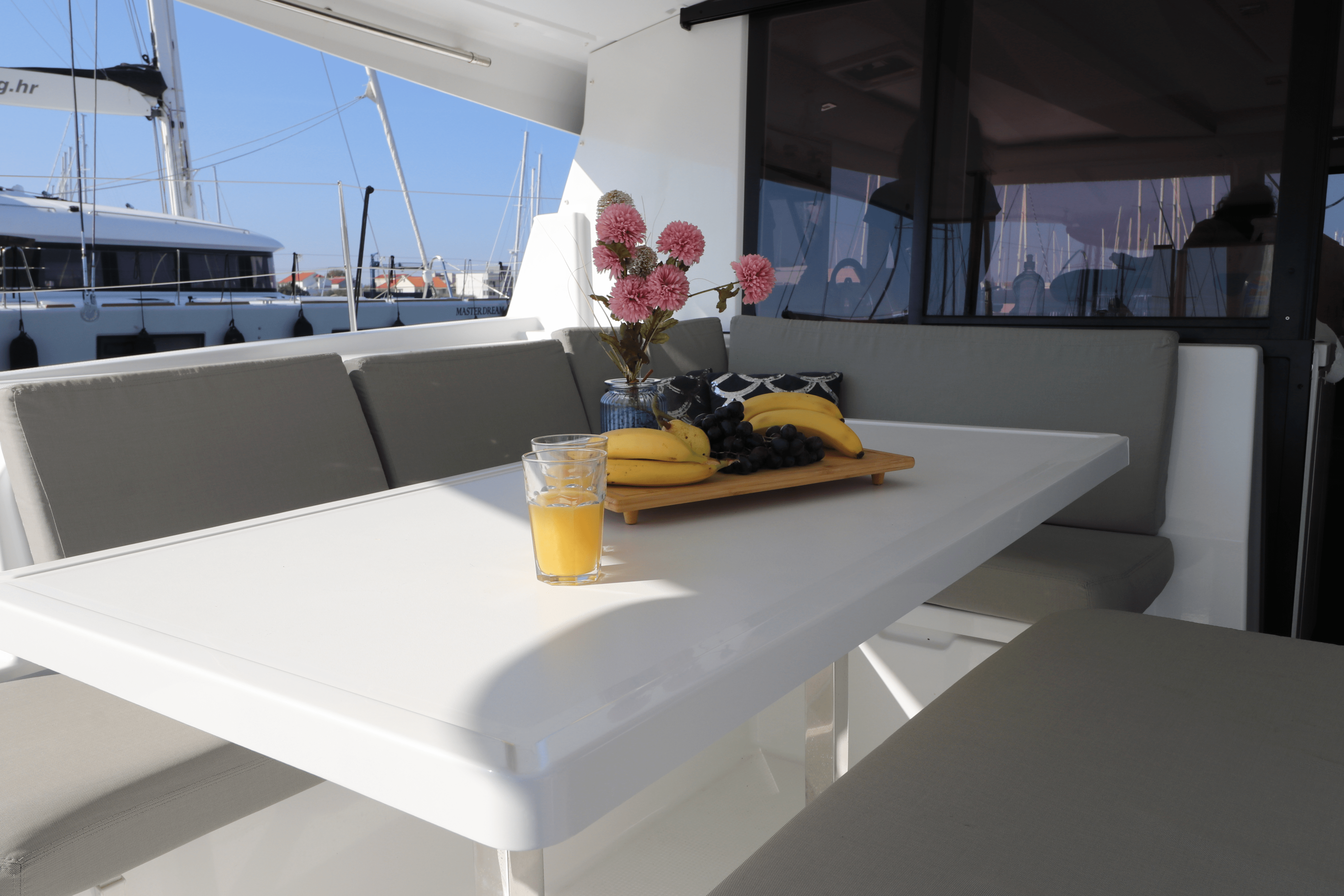 Fountaine Pajot Astrea 42 | Mouse