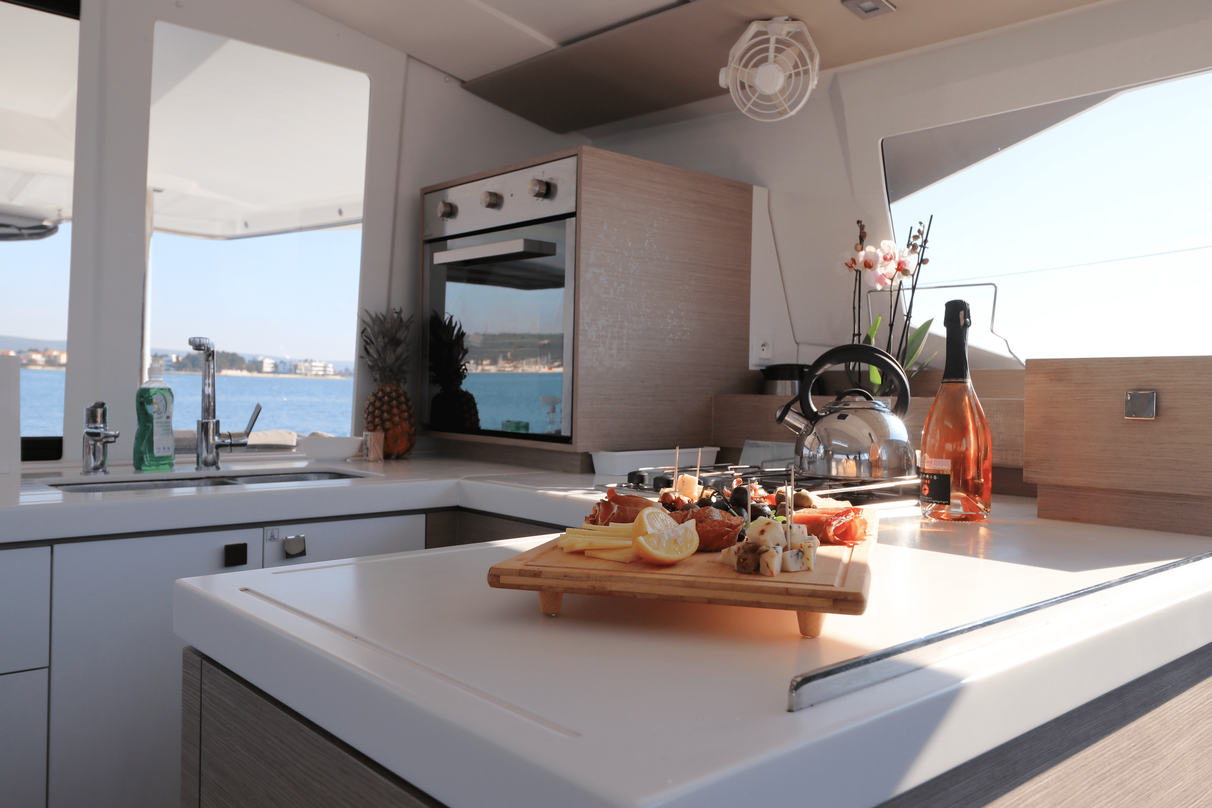 Fountaine Pajot Astrea 42 | Mouse