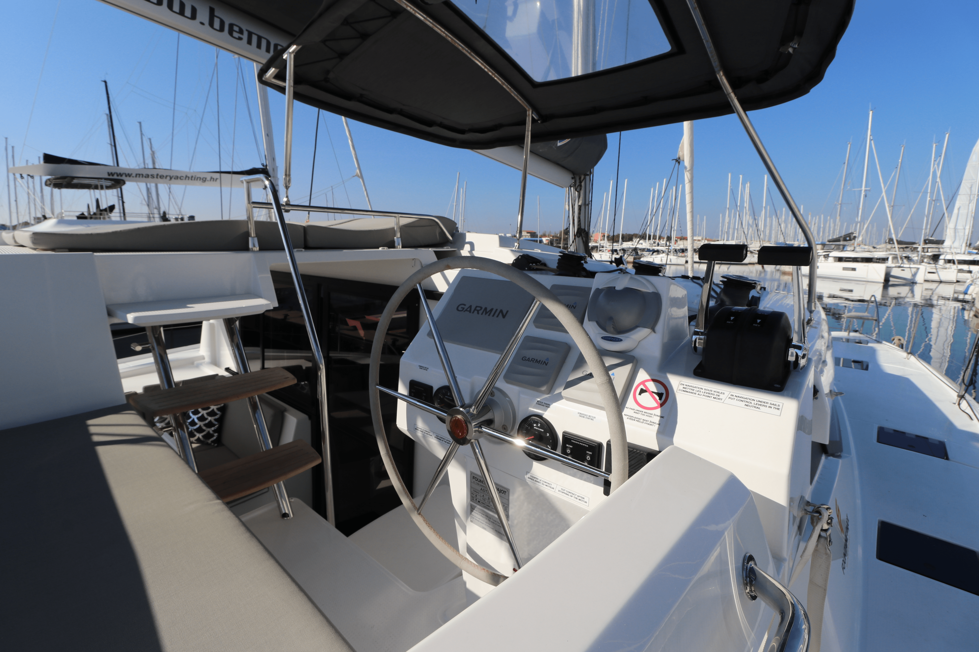 Fountaine Pajot Astrea 42 | Mouse