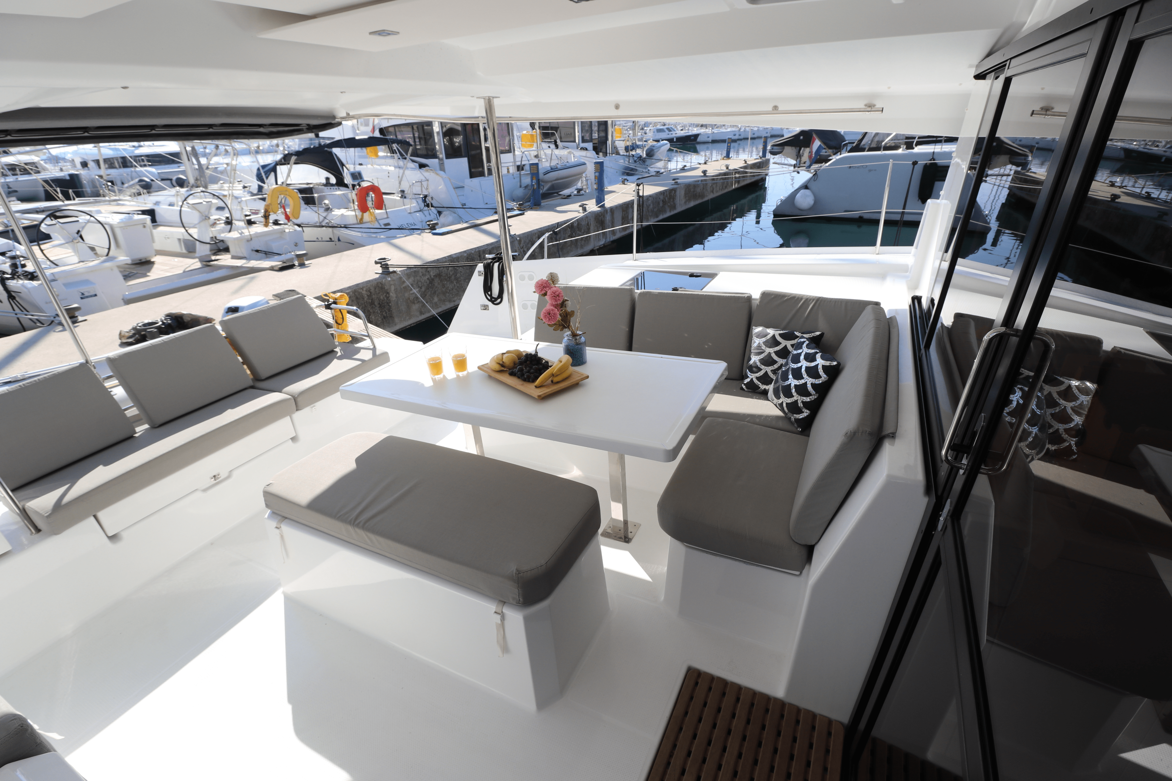 Fountaine Pajot Astrea 42 | Mouse