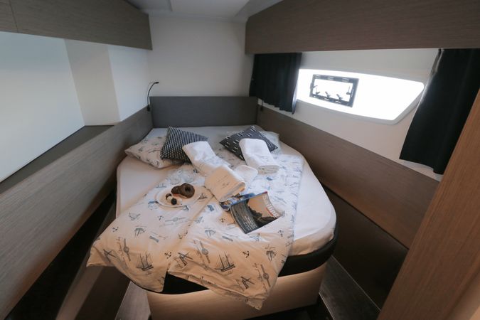 Fountaine Pajot Astrea 42 | Mouse
