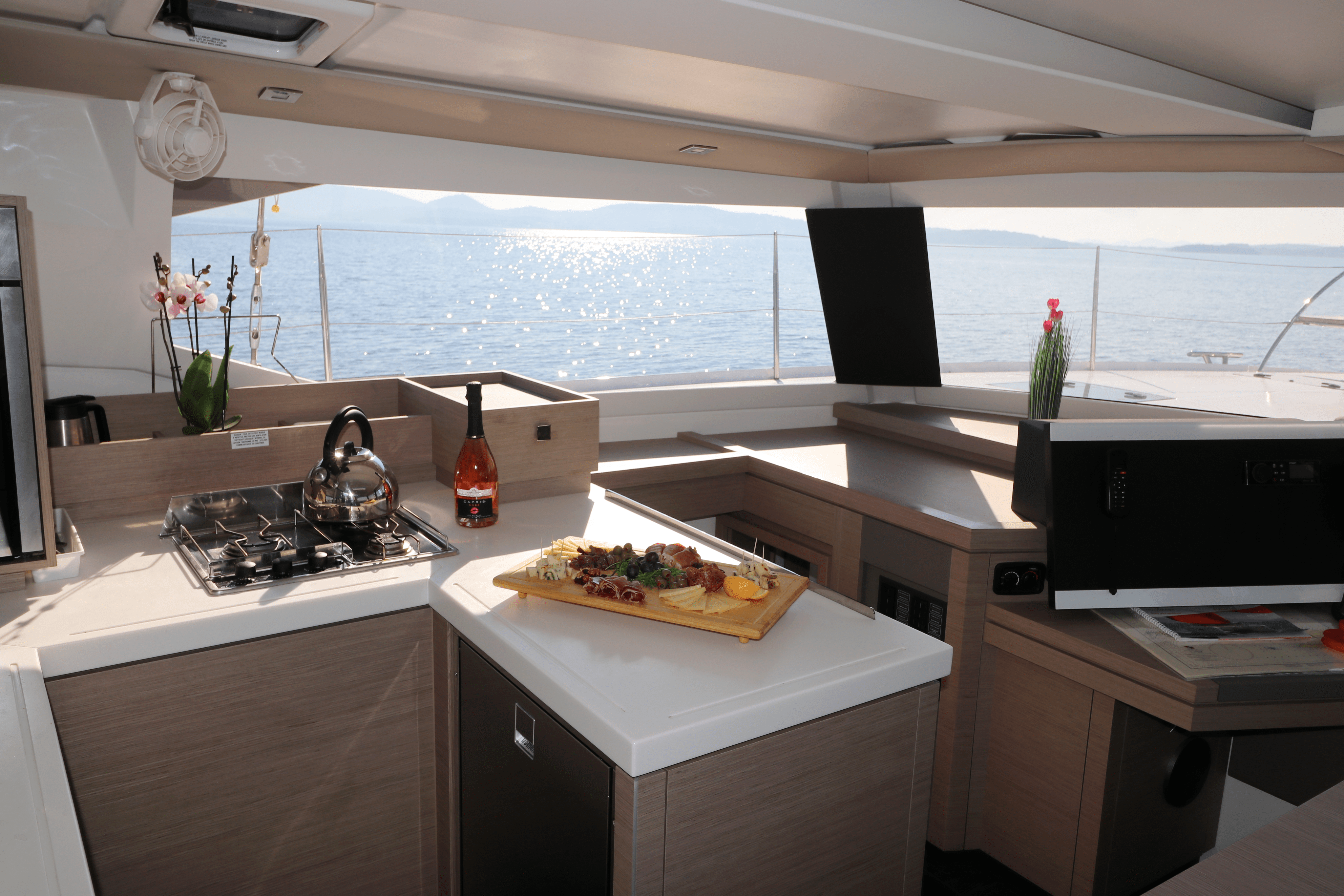 Fountaine Pajot Astrea 42 | Mouse