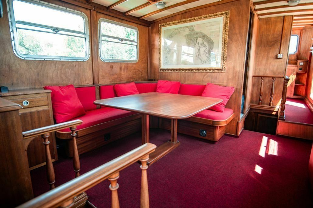 Trawler 68 | Superior