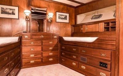 Trawler 68 | Superior