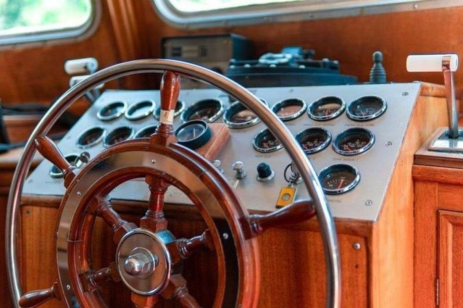 Trawler 68 | Superior