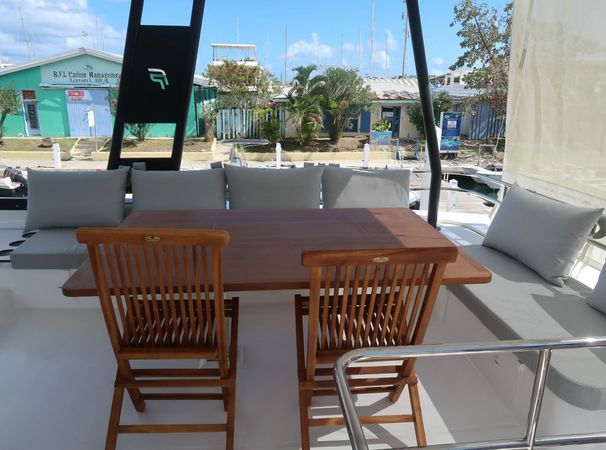 Fountaine Pajot MY 44 | Elysium