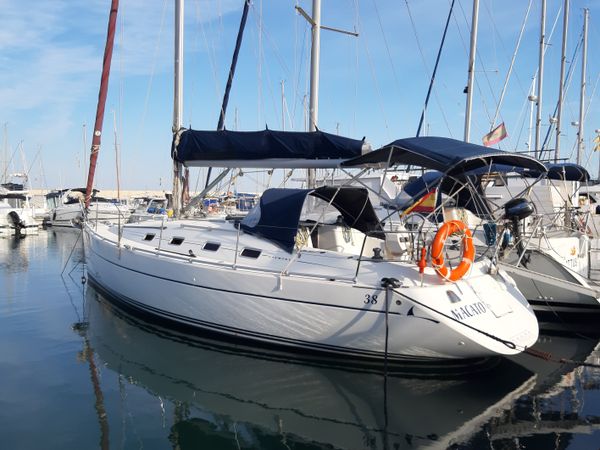 Harmony 38 | Macato