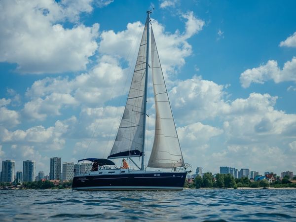 Beneteau Oceanis Clipper 343 | VIP