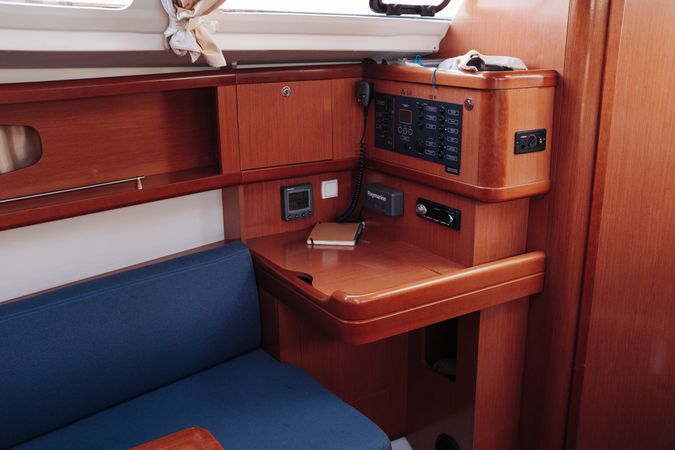 Beneteau Oceanis 31 | Beneteau