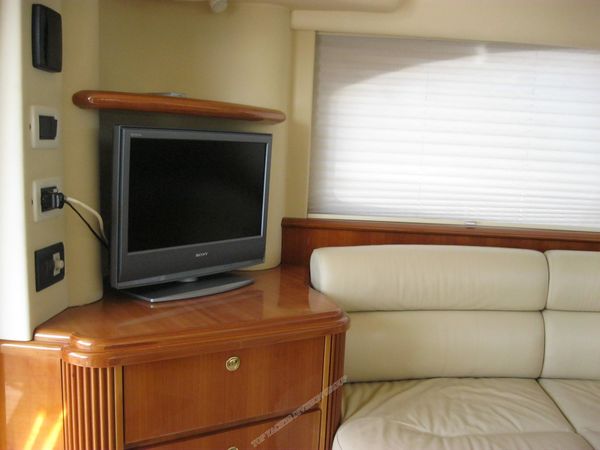 Azimut 42 | Silver Fox