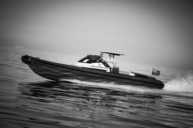 Goldfish 38 | Super Sport