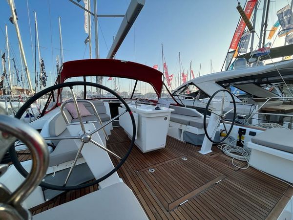 Beneteau Oceanis 46.1 | Nauti Buoy