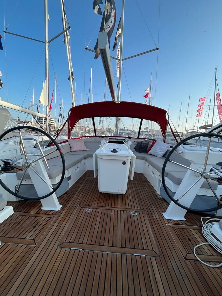Beneteau Oceanis 46.1 | Nauti Buoy