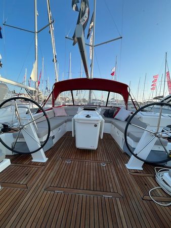 Beneteau Oceanis 46.1 | Nauti Buoy