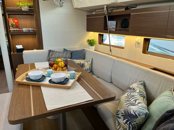 Beneteau Oceanis 46.1 | Nauti Buoy