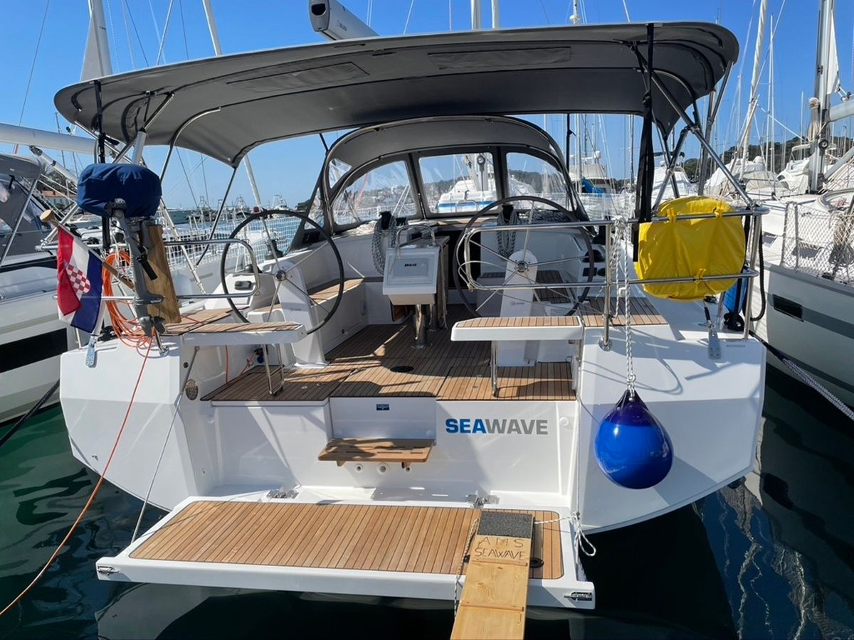 Bavaria C42 | Seawave