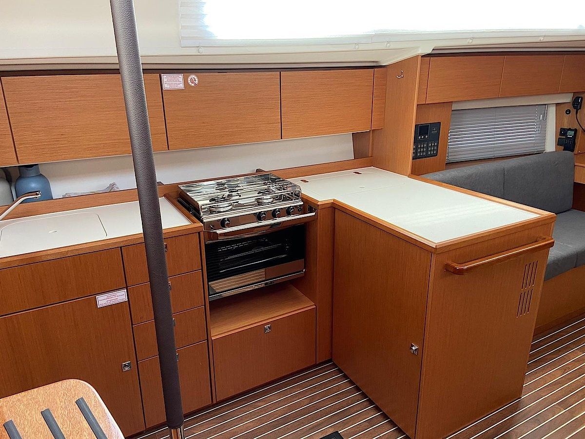 Bavaria C42 | Horizon