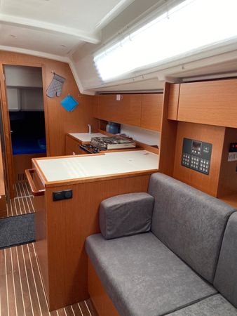 Bavaria C42 | Horizon