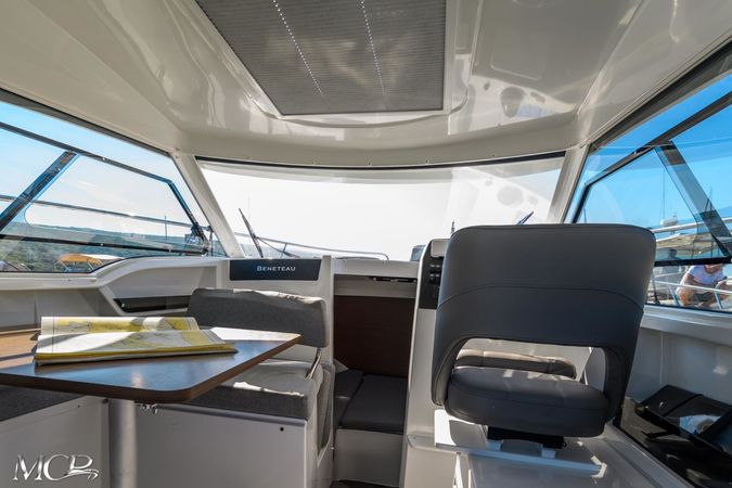 Beneteau Antares 8 | Antares