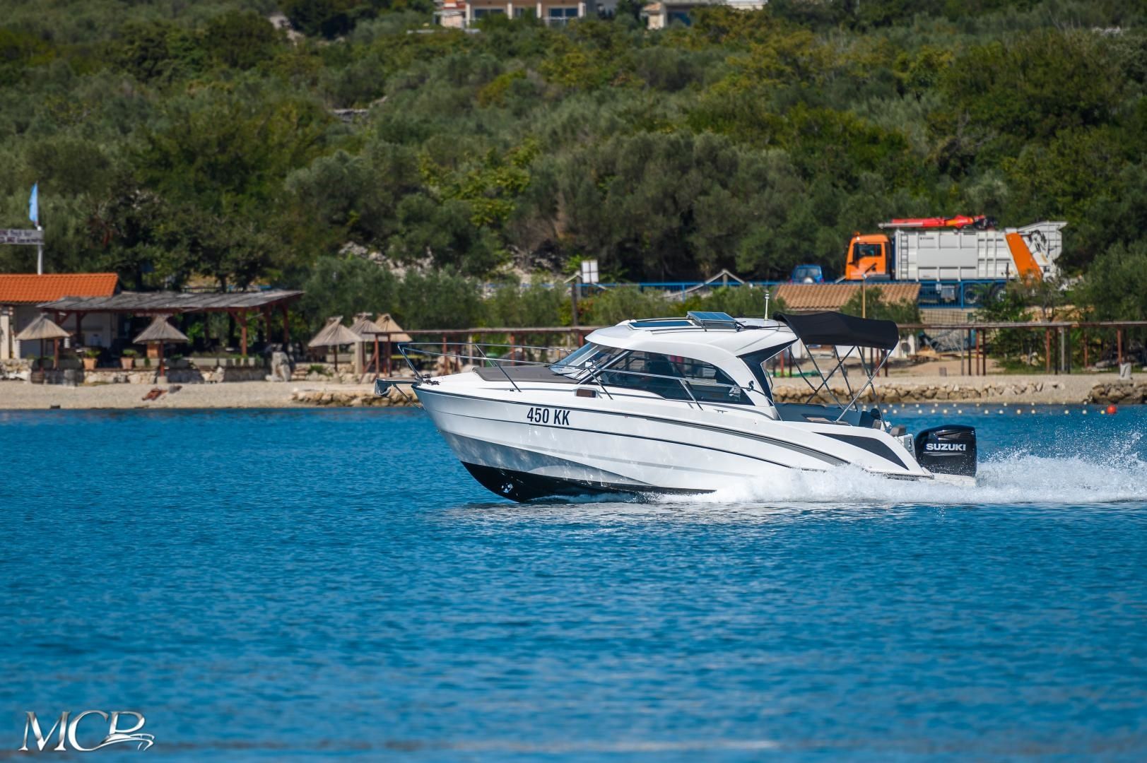 Beneteau Antares 8 | Antares